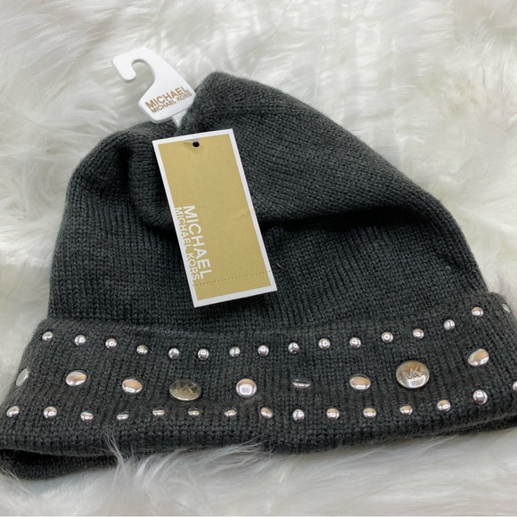 Michael Kors Dome Stud Cuff Beanie. Gray. NWT - Picture 4 of 7